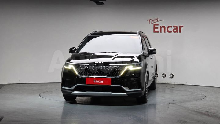 Kia Carnival 2023 — 2