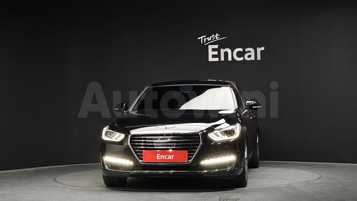 Genesis EQ900 2017 — 3