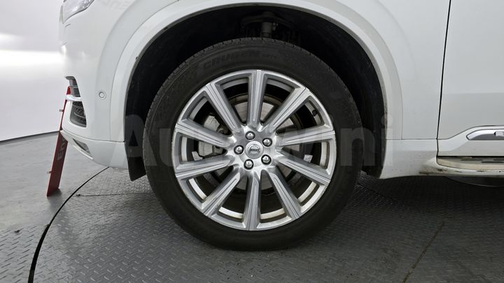 Volvo XC90 2017 — 5