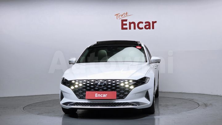 Hyundai Grandeur 2022 — 3