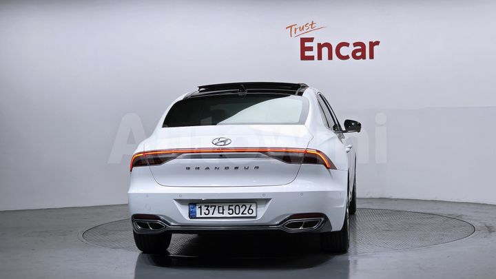 Hyundai Grandeur 2022 — 4