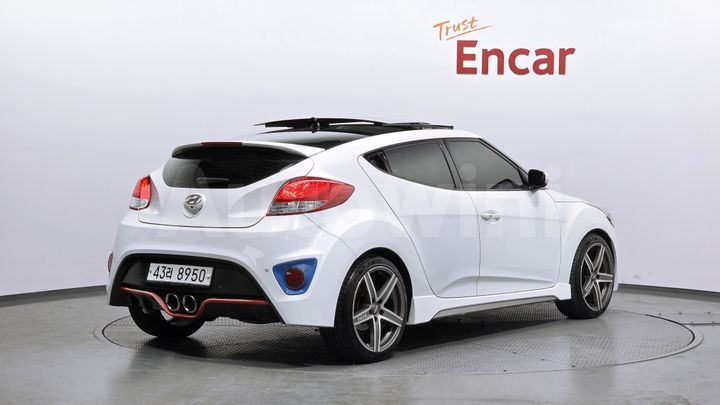 Hyundai Veloster 2013 — 2