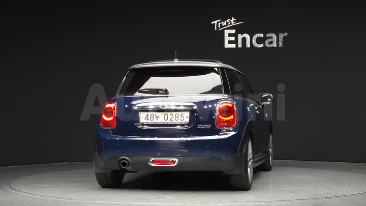 Mini Cooper 2017 — 4
