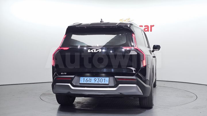 Kia EV9 2024 — 4