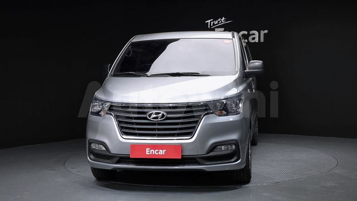 Hyundai Starex 2019 — 3