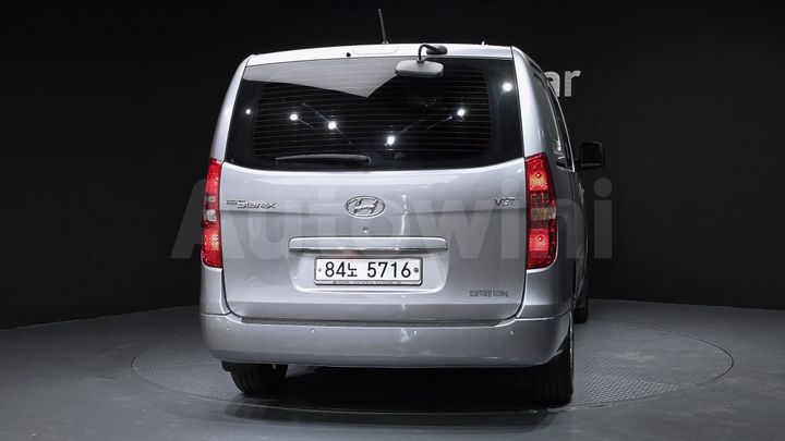 Hyundai Starex 2019 — 4