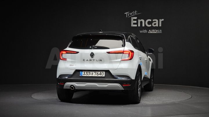 Renault Captur 2020 — 4