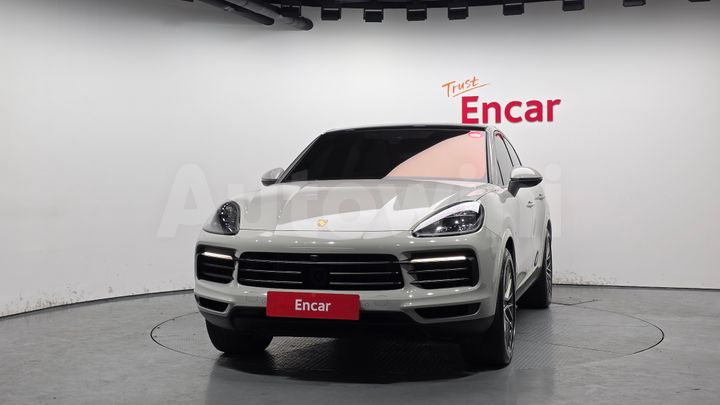 Porsche Cayenne 2023 — 3