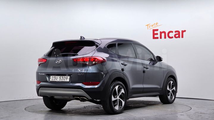 Hyundai Tucson 2018 — 2