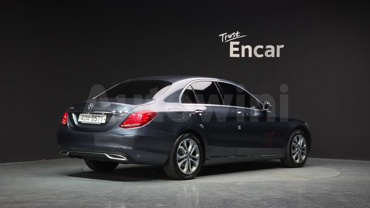 Mercedes-Benz C Class 2016 — 2