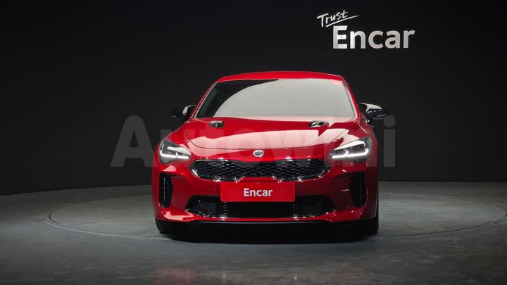 Kia Stinger 2018 — 3