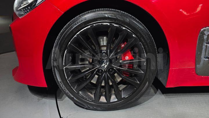 Kia Stinger 2018 — 5