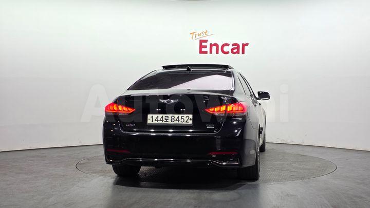 Genesis G80 2019 — 4