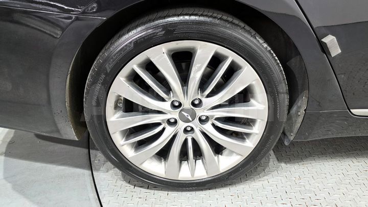 Genesis G80 2019 — 5