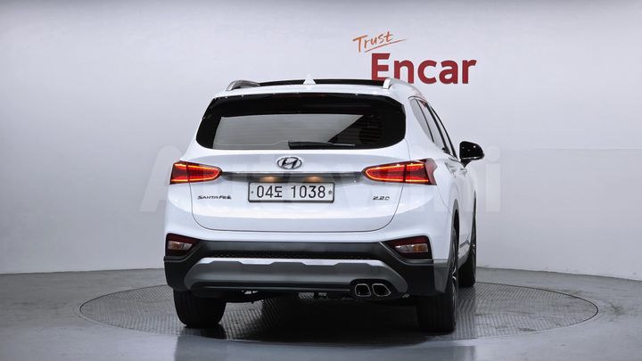 Hyundai SantaFe 2021 — 4