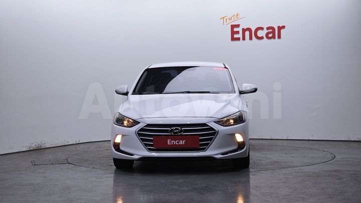 Hyundai Avante 2017 — 2