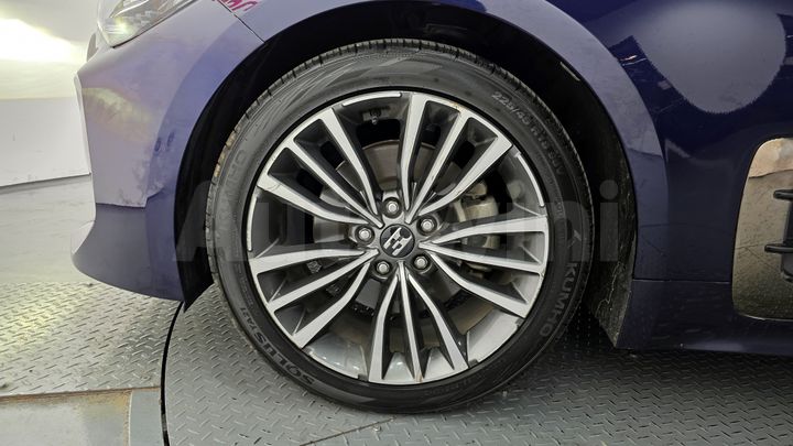 Kia Stinger 2020 — 5