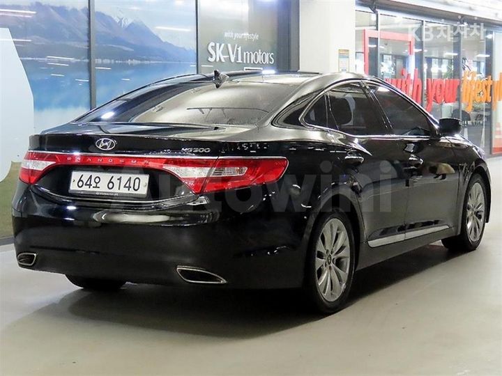 Hyundai Grandeur 2012 — 4