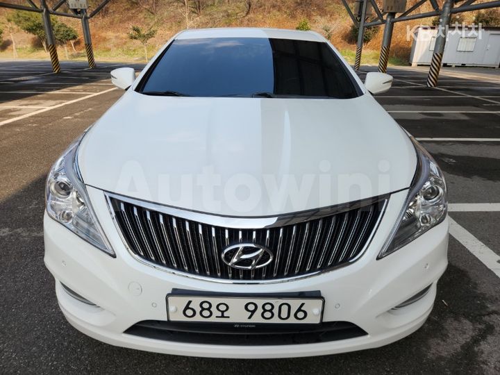 Hyundai Grandeur 2015 — 2