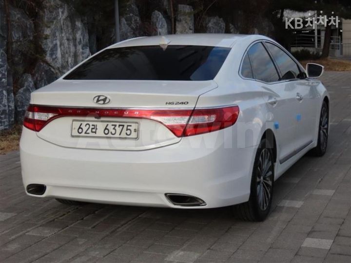 Hyundai Grandeur 2014 — 3