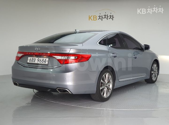 Hyundai Grandeur 2016 — 4