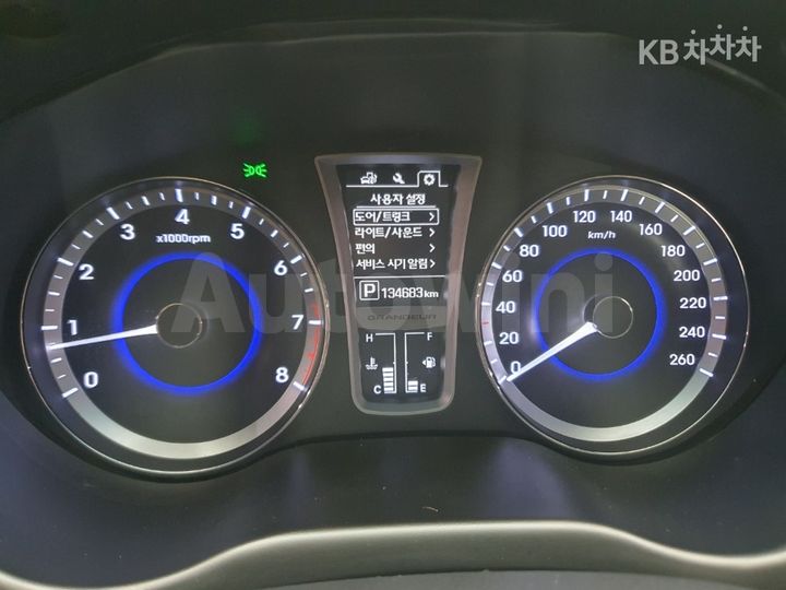 Hyundai Grandeur 2016 — 5
