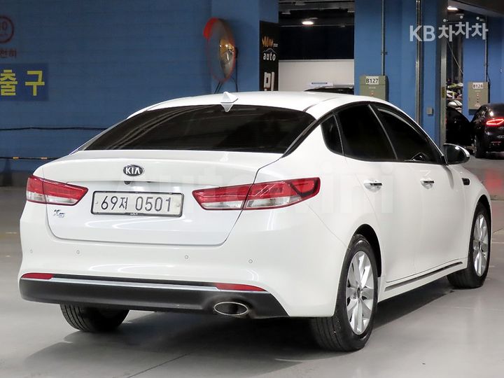 Kia K5 2016 — 4