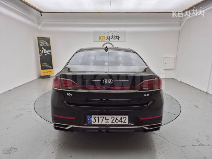 Kia K7 2020 — 3