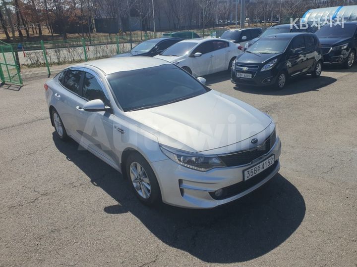 Kia K5 2018 — 3