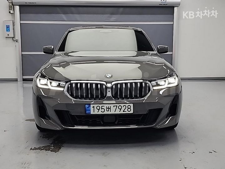 BMW Gran Turismo 2021 — 2