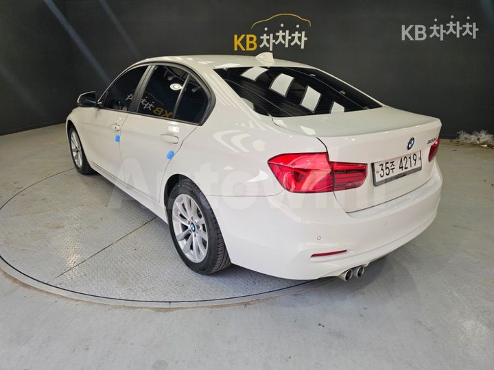 BMW 3 Series 2017 — 2