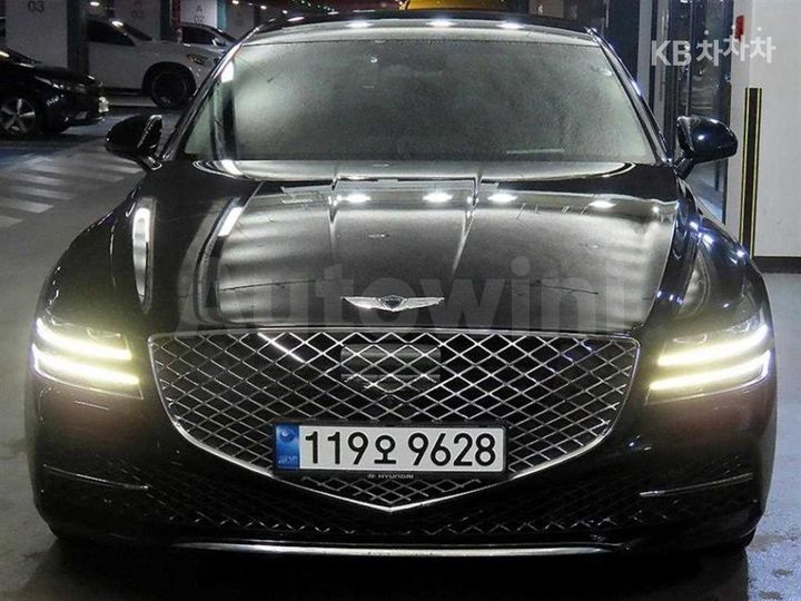 Genesis G80 2022 — 2