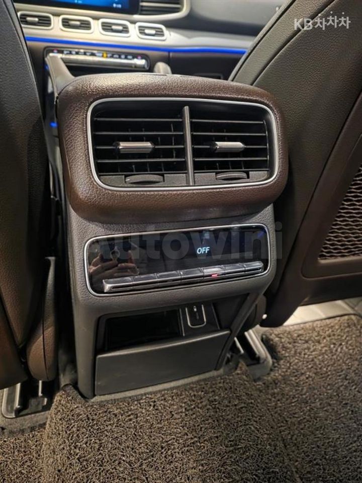 Mercedes Benz GLE Class 2019 — 5
