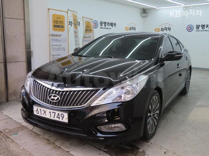 Hyundai Grandeur 2013 — 2