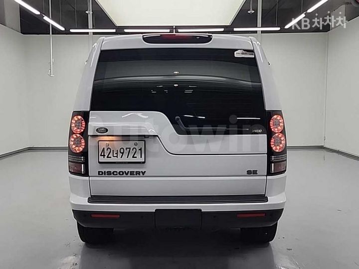 Land Rover Discovery 2015 — 3