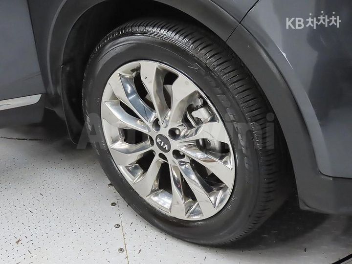 Kia Sorento 2018 — 5