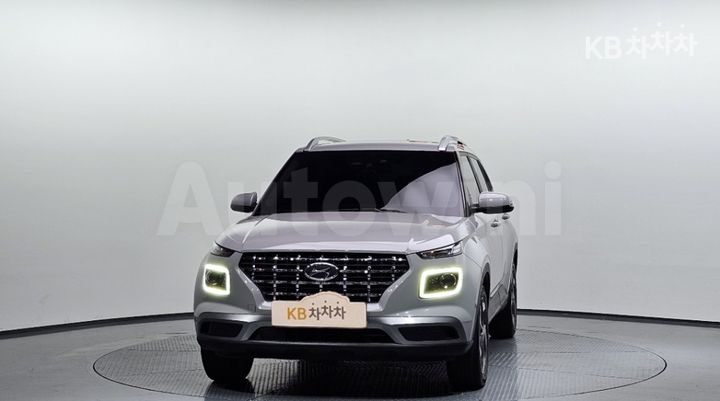 Hyundai Venue 2024 — 2