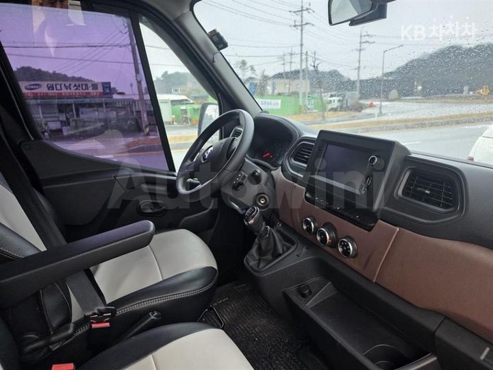 Renault Master 2020 — 4