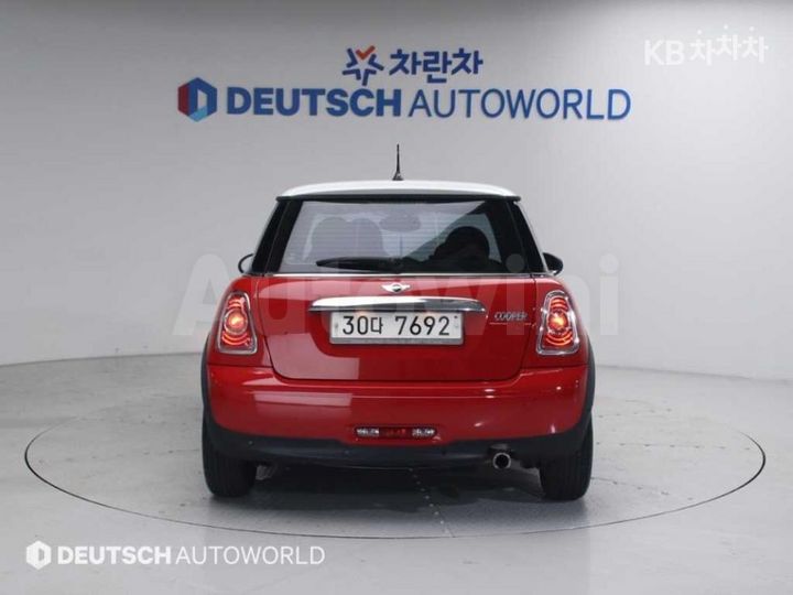 Mini Cooper 2012 — 4