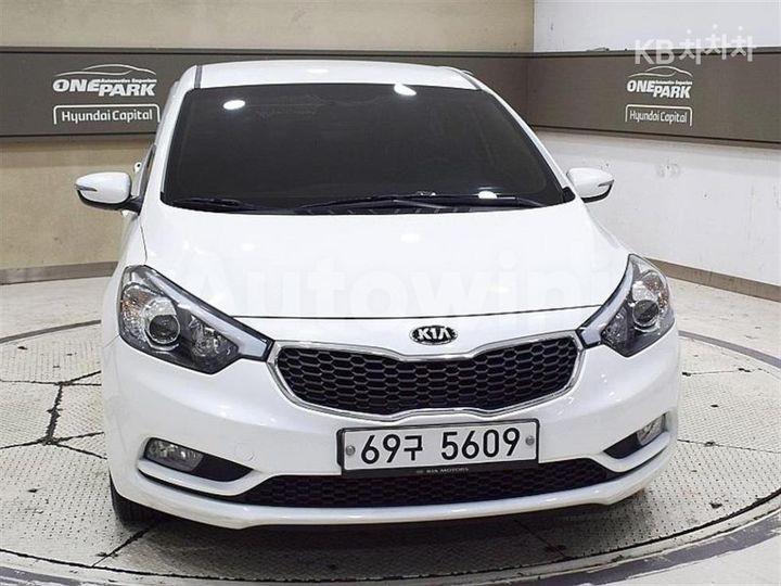 Kia K3 2014 — 2