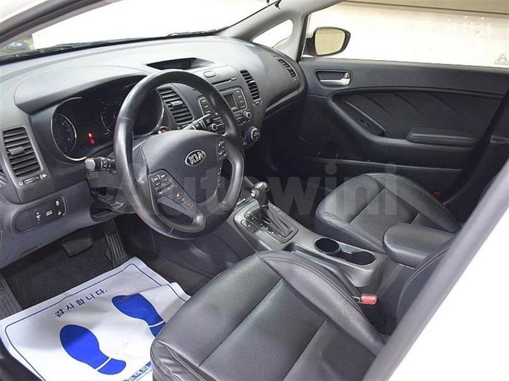 Kia K3 2014 — 4