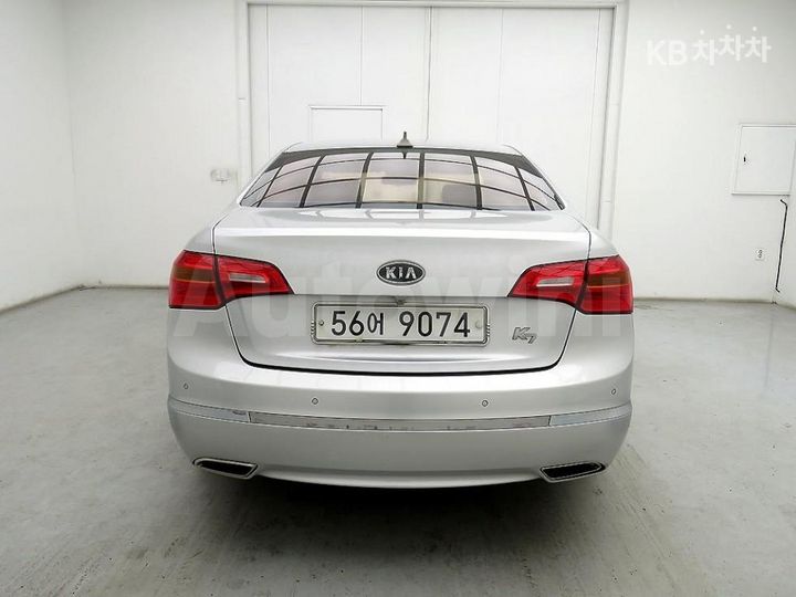 Kia K7 2011 — 3