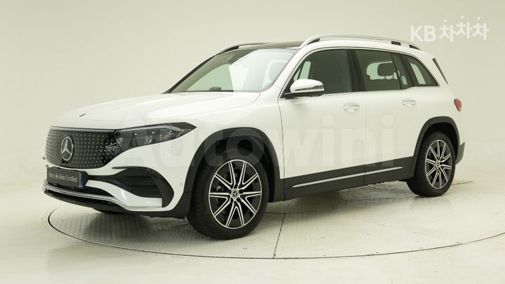 Mercedes Benz EQB