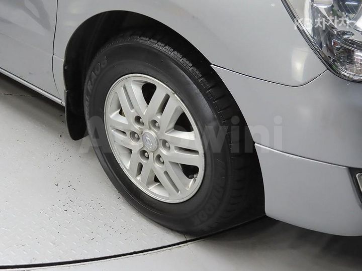 Hyundai Starex 2017 — 5