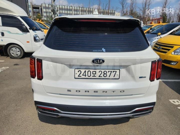 Kia Sorento 2021 — 4