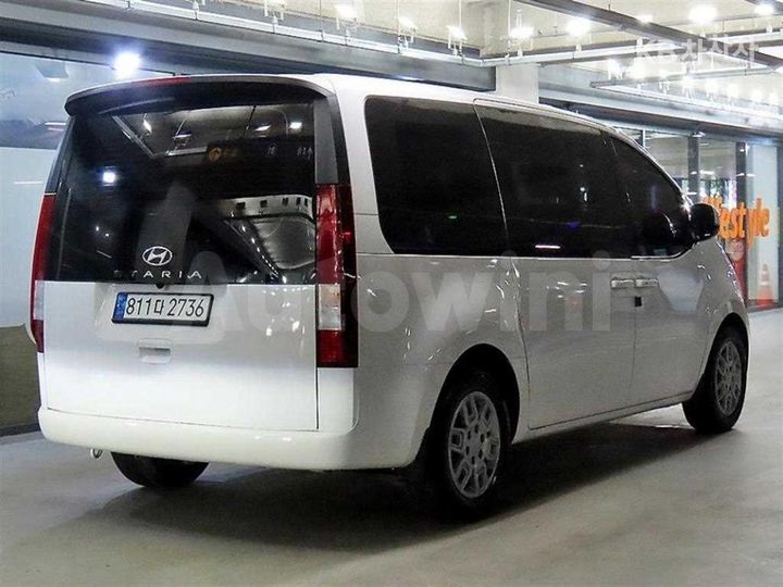Hyundai Staria 2022 — 4