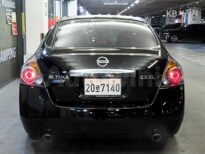 Nissan Altima 2012 — 5