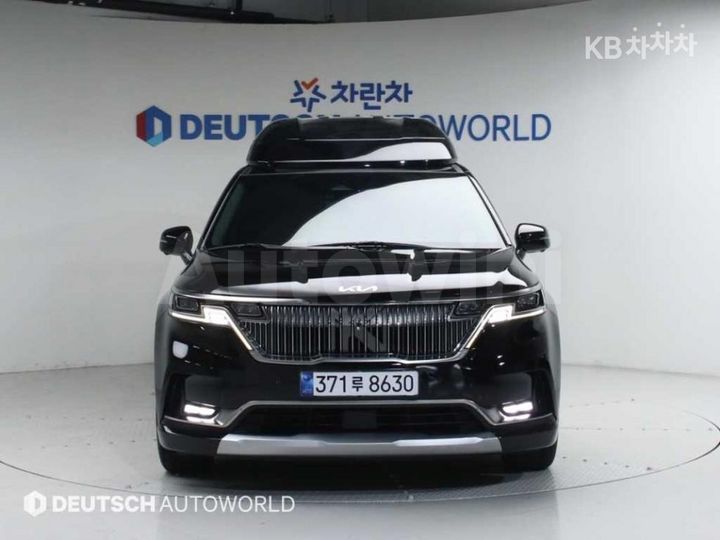 Kia Carnival 2022 — 3