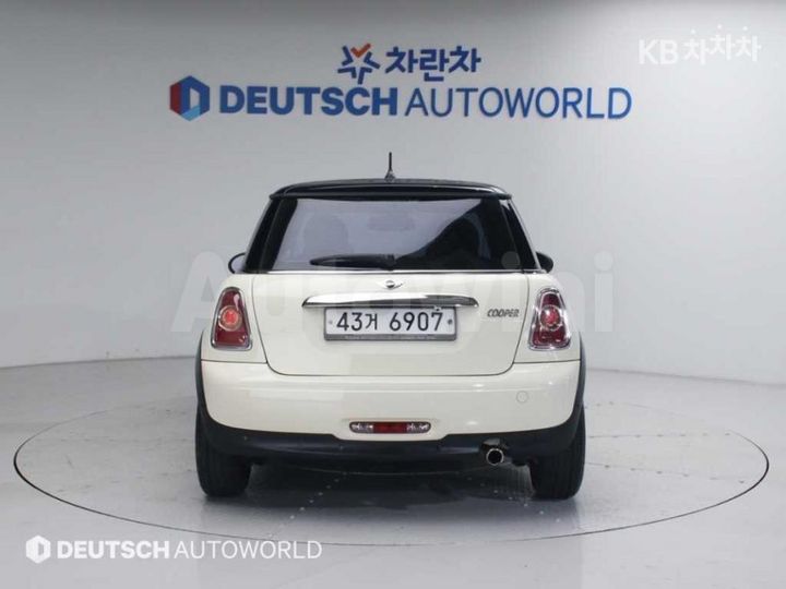 Mini Cooper 2013 — 4