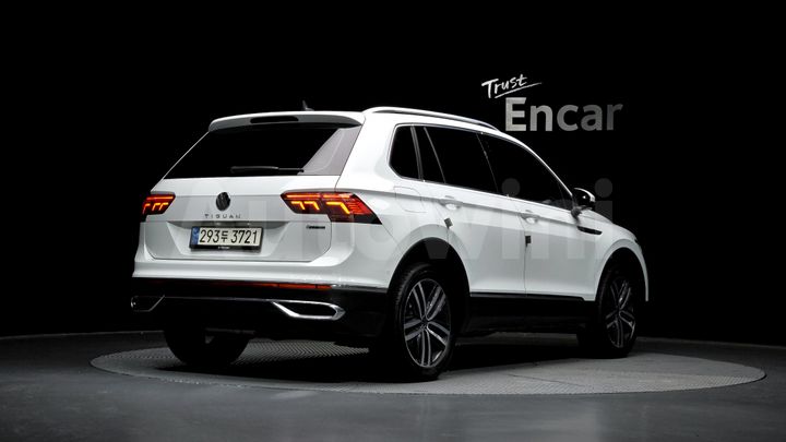 Volkswagen Tiguan 2021 — 2